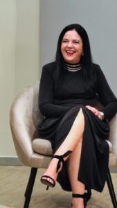 CARLA MARIA SANTOS CARNEIRO